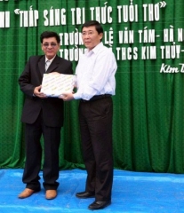 ung_ho_tre_em_04-05-10